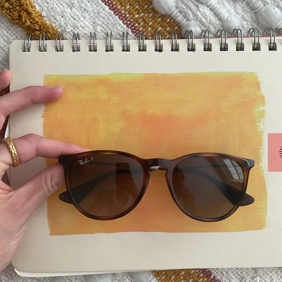 Erika Classic Ray-Bans - Picture 3 of 7